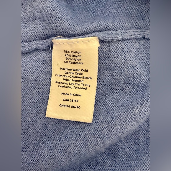 Talbots Legendary cardigan size-XS is an indispensable accessory all year round. - Picture 10 of 10